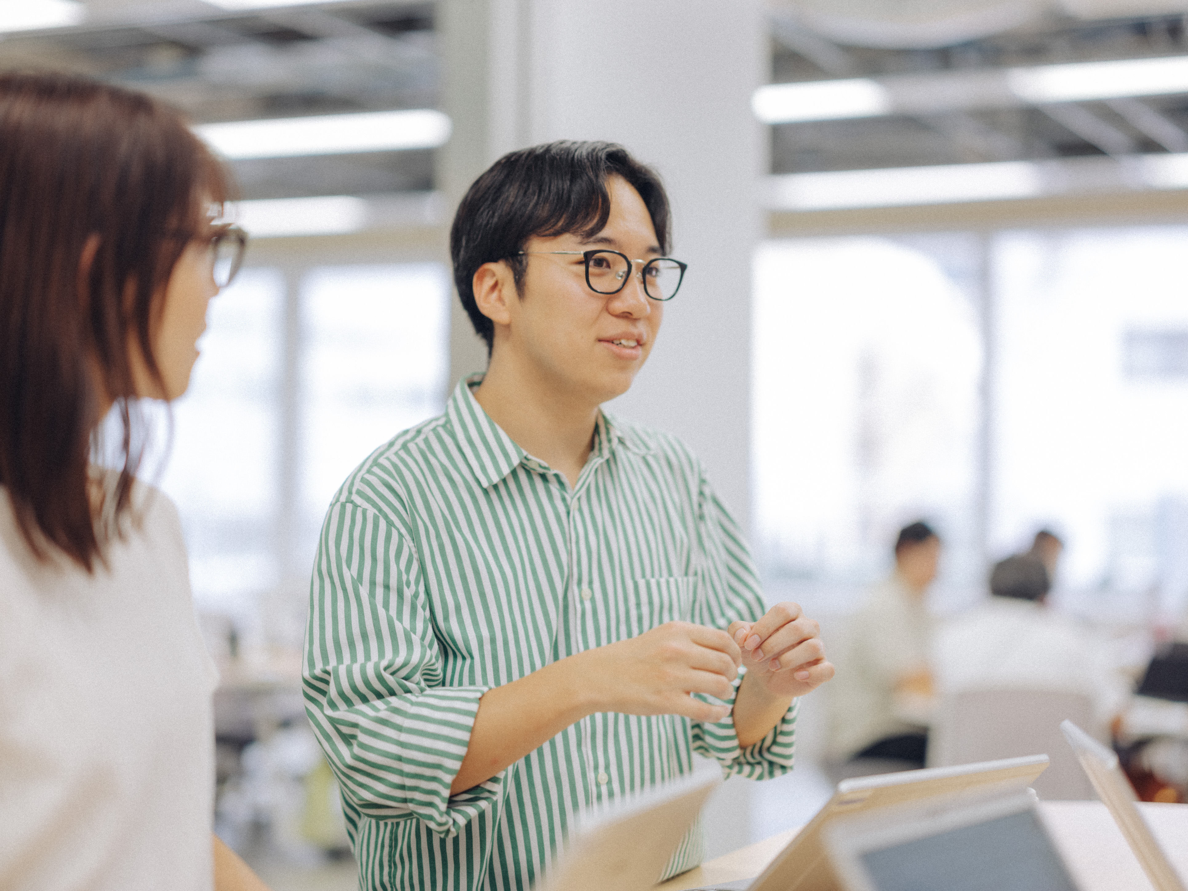 ジンズの働き方