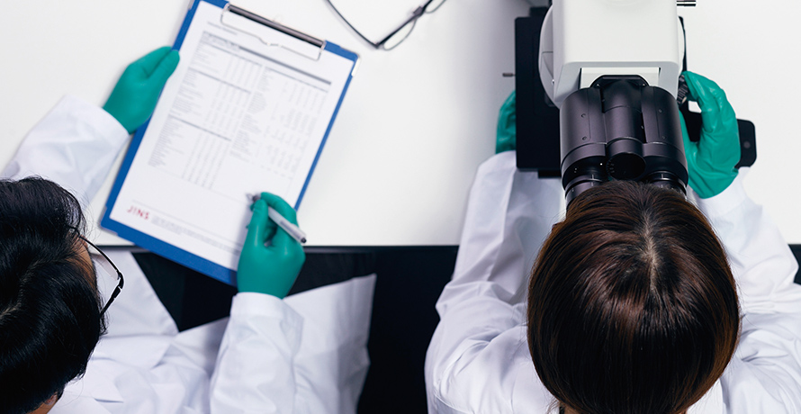 サイエンスで
光と眼に向き合う