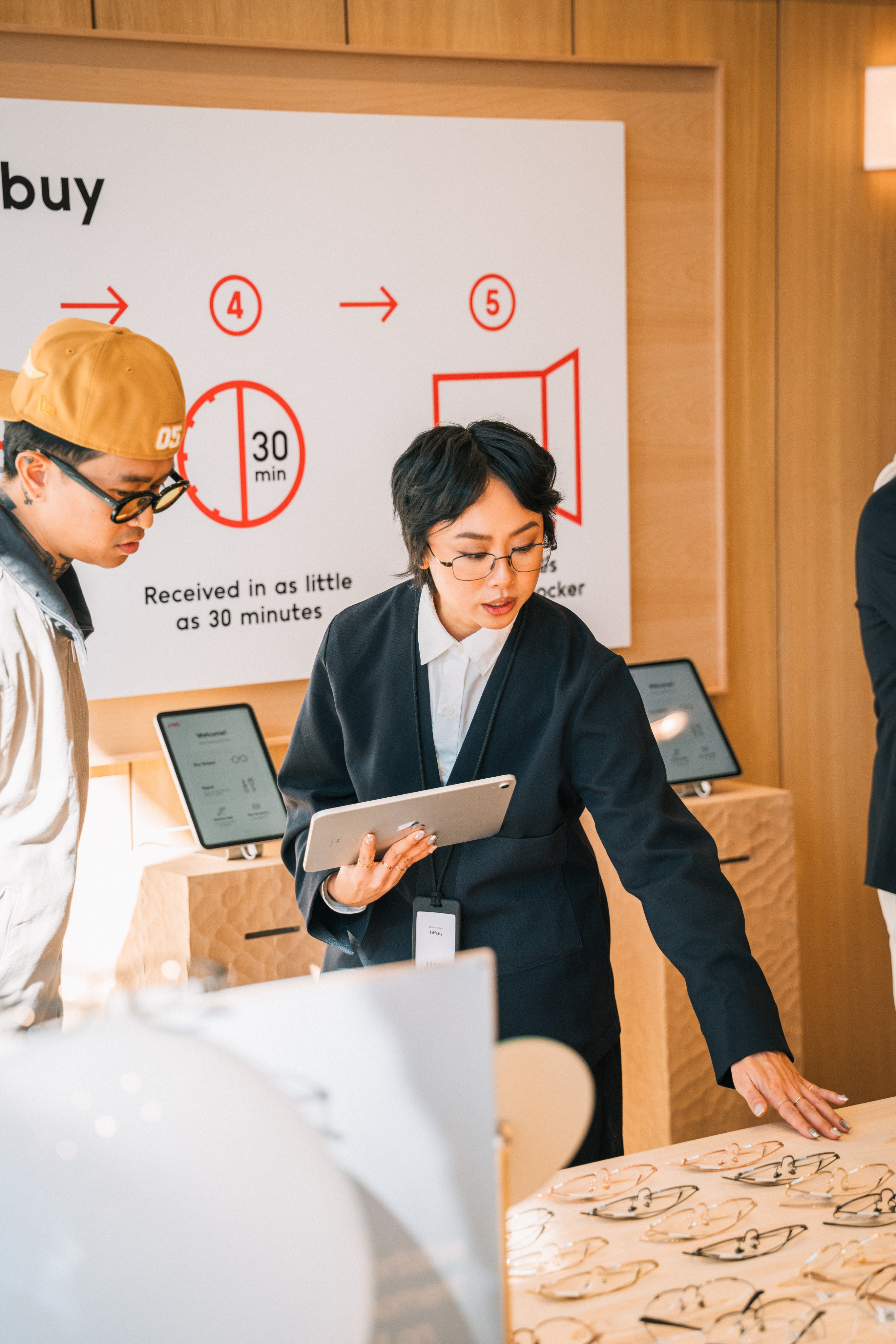 グローバル加速を支える