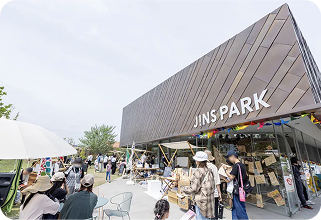 創業の地・群馬県前橋市に地域コミュニティのハブを目指した新施設「JINS PARK」をオープン